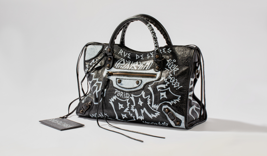 Balenciaga Agneau Metallic Edge Wallet on Chain Bag | Balenciaga Handbags |  Bag Borrow or Steal